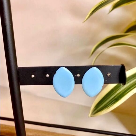 Retro Pastel Earring Set - Picture 5 of 7